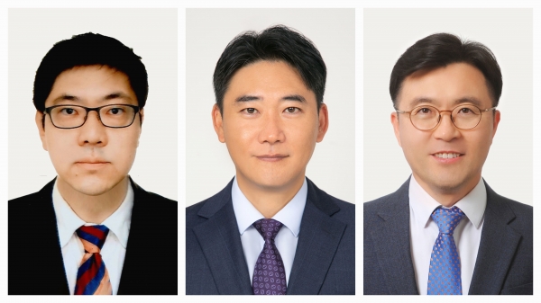 왼쪽부터 김용균, 김태훈, 서일호 상무.
