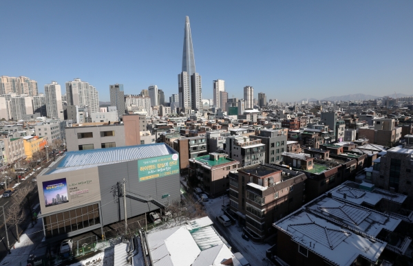 서울 송파구 지하철 석촌고분역 인근 저층주거지인 빌라 밀집지역.