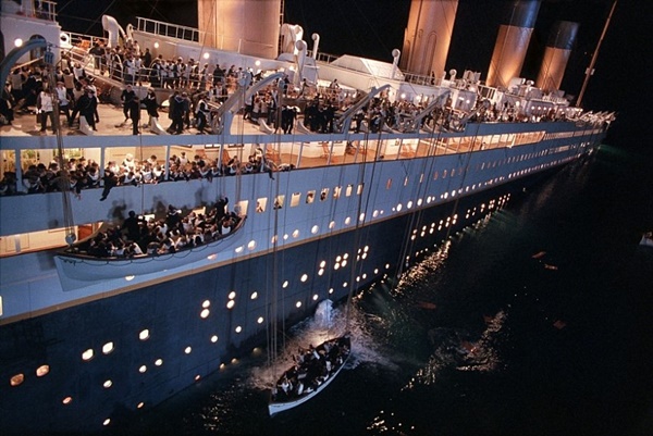 영화 ‘타이타닉 (원제: Titanic)’ 스틸컷 / EBS ‘세계의 명화’